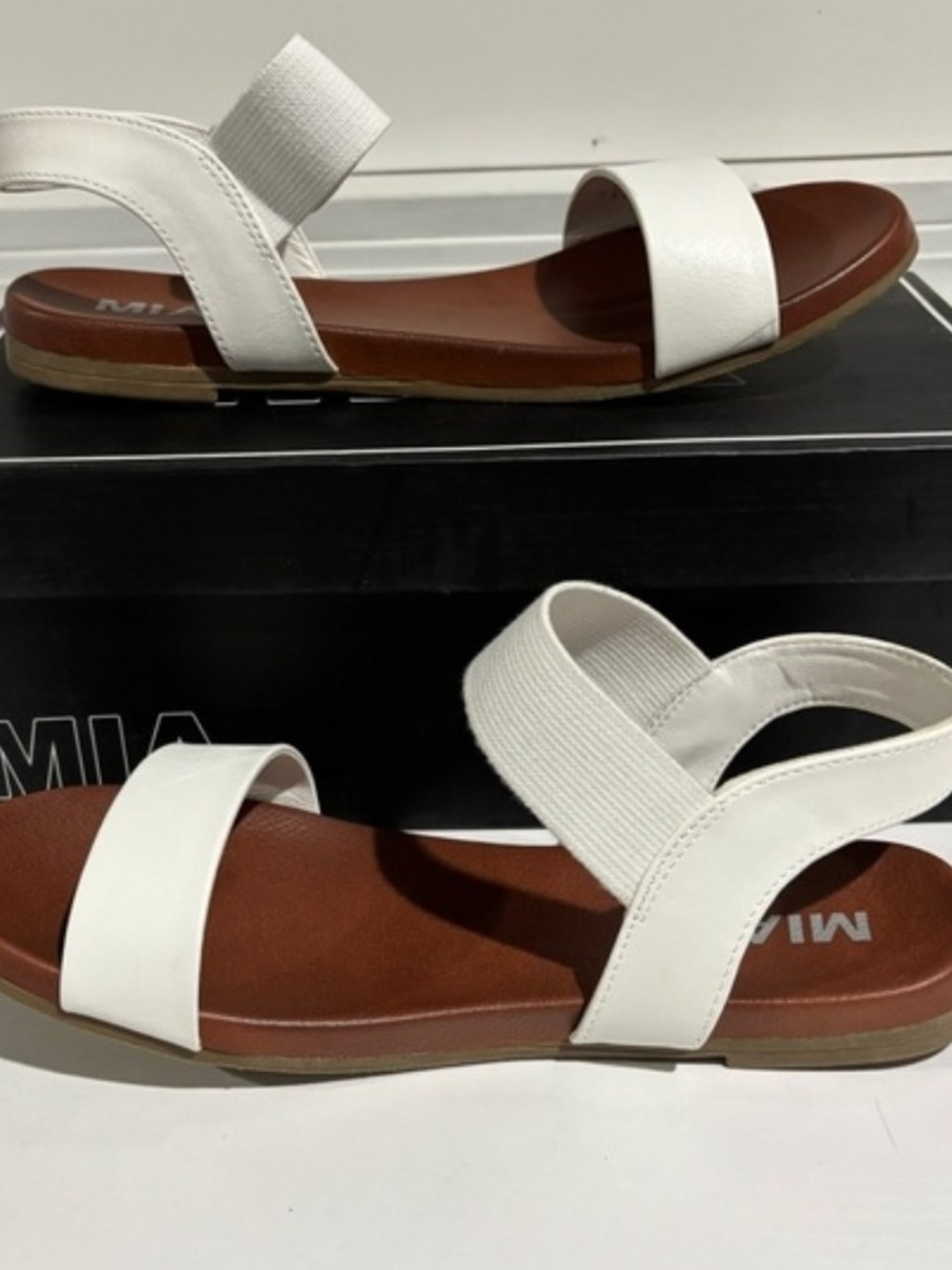 MIA Slingback White Two-Strap Sandal Size 8